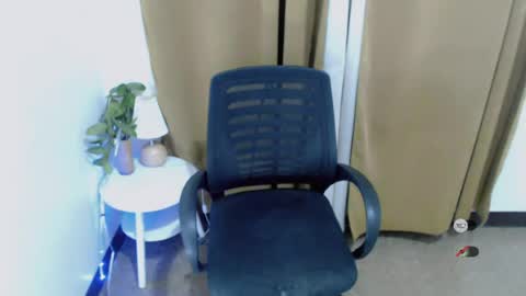 Yanna online show from 07.06.26
