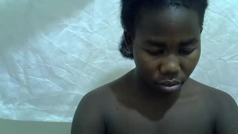 Snapshot of hotagrace chatting on 09.13.25 hotagrace online show from 09.13.25