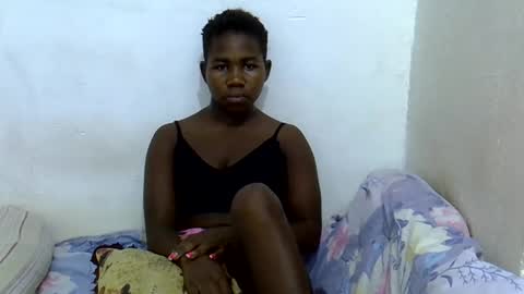 Snapshot of hotagrace chatting on 10.25.25 hotagrace online show from 10.25.25