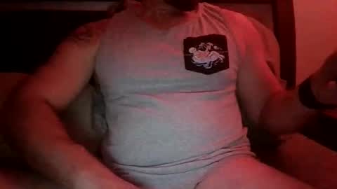 Snapshot of hotandhard123321 chatting on 09.30.25 hotandhard123321 online show from 09.30.25