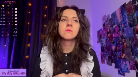 Snapshot of hotarutomo chatting on 10.26.25 Next stream 28112024 8 GMT 3 online show from 10.26.25