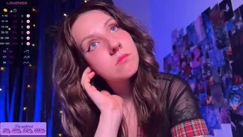 Snapshot of hotarutomo chatting on 11.08.25 Next stream 28112024 8 GMT 3 online show from 11.08.25