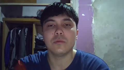 Snapshot of hotbaby6900 chatting on 10.17.25 hotbaby6900 online show from 10.17.25