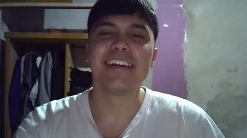 Snapshot of hotbaby6900 chatting on 10.20.25 hotbaby6900 online show from 10.20.25