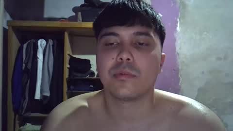 Snapshot of hotbaby6900 chatting on 10.22.25 hotbaby6900 online show from 10.22.25