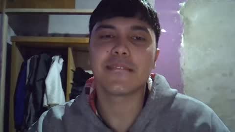 Snapshot of hotbaby6900 chatting on 10.28.25 hotbaby6900 online show from 10.28.25