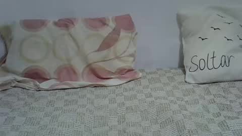 Snapshot of hotbaby6900 chatting on 11.13.25 hotbaby6900 online show from 11.13.25