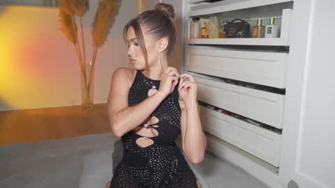 Bella online show from 10.07.25