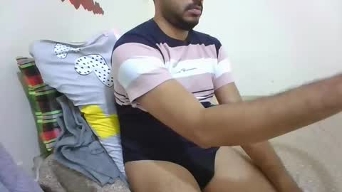 Snapshot of hotboy8677 chatting on 11.08.25 Hotboy8677 online show from 11.08.25