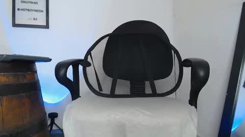 Alex Neon online show from 12.23.24