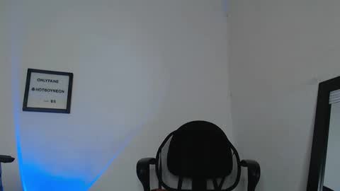 Alex Neon online show from 12.27.24