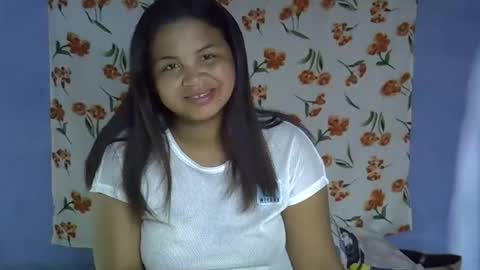 hotcelici online show from 11.04.25