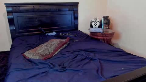 Snapshot of hotcountryboy94 chatting on 10.30.25 Yikes online show from 10.30.25