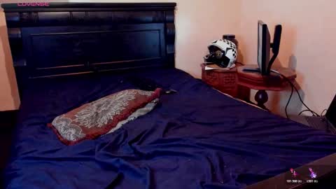 Yikes online show from 12.14.25