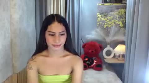 Snapshot of hotcumjasminex chatting on 05.10.26 SEXY JASMINE online show from 05.10.26
