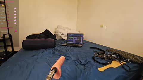 Snapshot of hotentation chatting on 10.08.25 Ricoach online show from 10.08.25