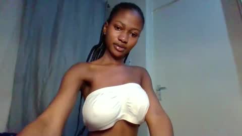 Snapshot of hotfalling706077 chatting on 12.07.24 hotfalling706077 online show from 12.07.24