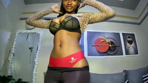 Snapshot of hotfalling706077 chatting on 01.16.25 hotfalling706077 online show from 01.16.25