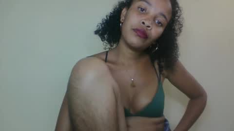 Snapshot of hotfelicia chatting on 05.17.26 hotfelicia online show from 05.17.26