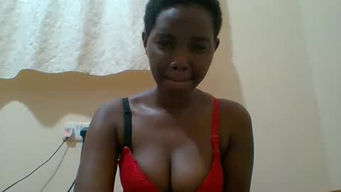 Queen online show from 03.03.25