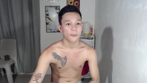 Snapshot of hotguy0503 chatting on 10.20.25 hotguy0503 online show from 10.20.25