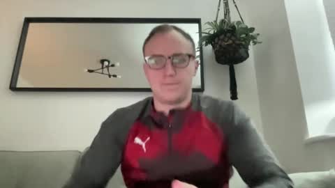 Snapshot of hotholby86 chatting on 12.27.24 hotholby86 online show from 12.27.24