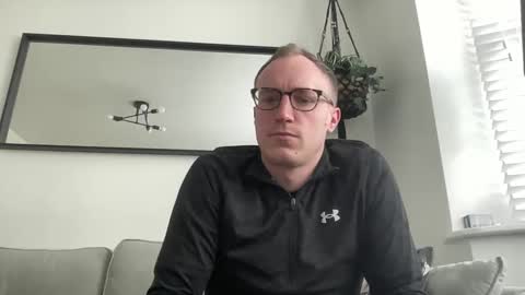 Snapshot of hotholby86 chatting on 12.29.24 hotholby86 online show from 12.29.24