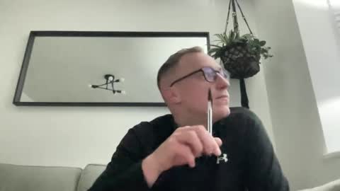 Snapshot of hotholby86 chatting on 02.15.25 hotholby86 online show from 02.15.25