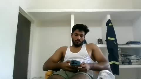 Snapshot of hothunkman352176 chatting on 06.23.26 hothunkman352176 online show from 06.23.26