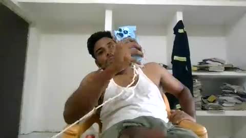 Snapshot of hothunkman352176 chatting on 07.10.26 hothunkman352176 online show from 07.10.26