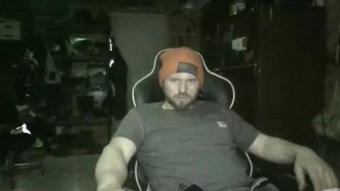 Snapshot of hothusband28931194 chatting on 03.16.26 TW28 online show from 03.16.26