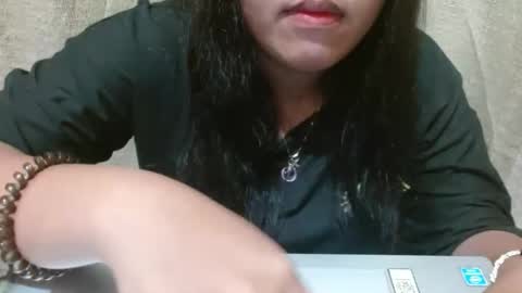 Snapshot of hotiemorenagurl18 chatting on 09.27.25 hotiemorenagurl18 online show from 09.27.25