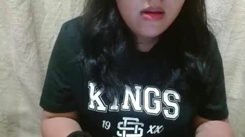 Snapshot of hotiemorenagurl18 chatting on 10.22.25 hotiemorenagurl18 online show from 10.22.25