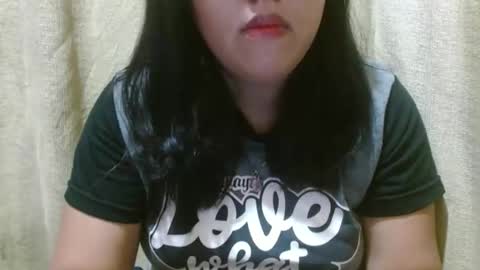 Snapshot of hotiemorenagurl18 chatting on 11.01.25 hotiemorenagurl18 online show from 11.01.25