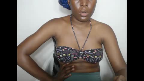 hotjessie0 online show from 01.05.25