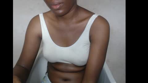 Snapshot of hotjessie0 chatting on 10.31.25 hotjessie0 online show from 10.31.25