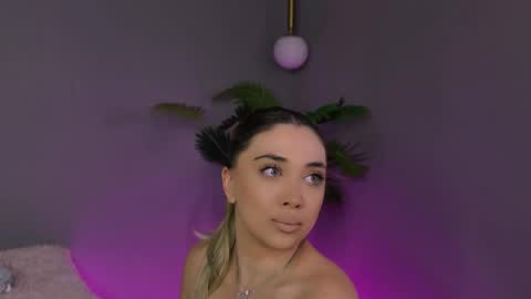 Snapshot of hotjessxx chatting on 04.01.26 Maria online show from 04.01.26