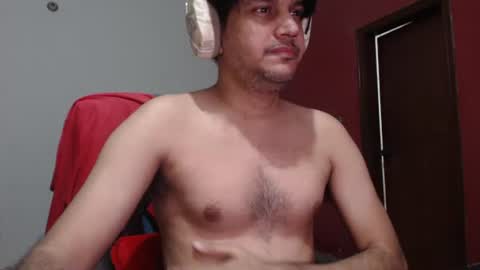 Snapshot of hotjkeanu chatting on 10.12.25 James-Hotxx online show from 10.12.25