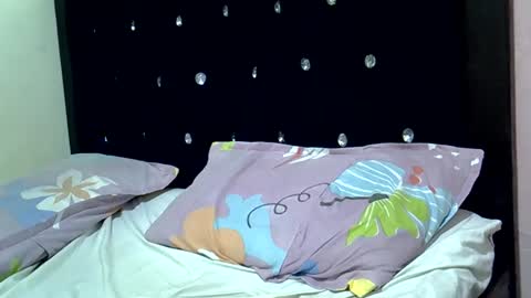 Snapshot of hotk8 chatting on 11.08.25 hotk8 online show from 11.08.25