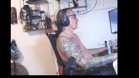 hotkinkytat online show from 04.18.26