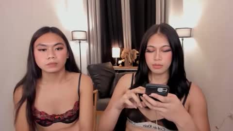 Snapshot of hotlestalinsandra chatting on 06.03.26 hotlestalinsandra online show from 06.03.26