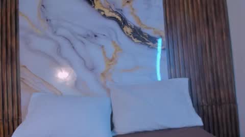 hotlovestory online show from 03.18.26