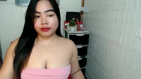 IM SOFIE FROM PHILIPPINES online show from 09.15.25
