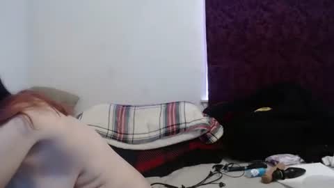 Snapshot of hotmodel1984 chatting on 12.06.24 hotmodel1984 online show from 12.06.24