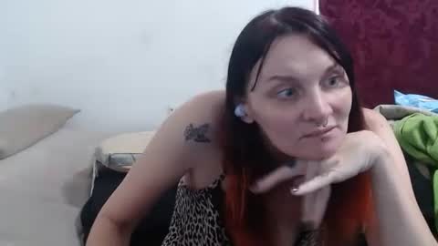 Snapshot of hotmodel1984 chatting on 10.02.25 hotmodel1984 online show from 10.02.25