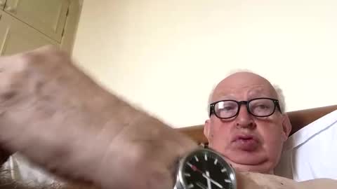 Snapshot of hotmuff99 chatting on 03.08.25 hotmuff99 online show from 03.08.25