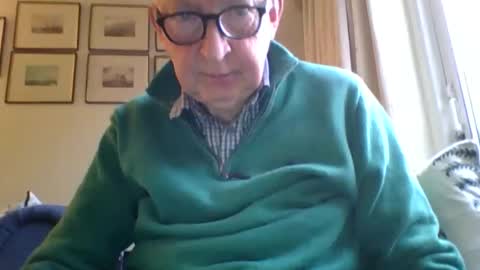 Snapshot of hotmuff99 chatting on 10.13.25 hotmuff99 online show from 10.13.25