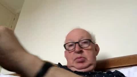 Snapshot of hotmuff99 chatting on 11.05.25 hotmuff99 online show from 11.05.25