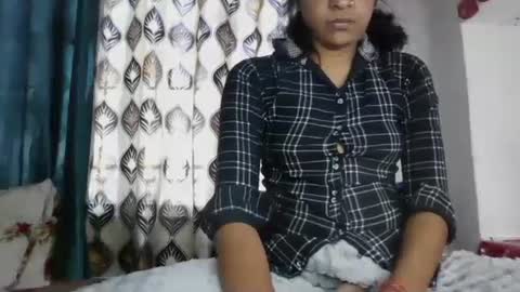 lola online show from 12.11.24