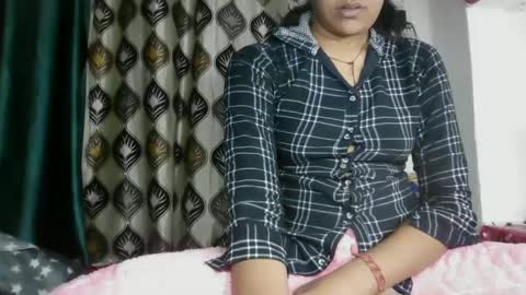 lola online show from 12.13.24